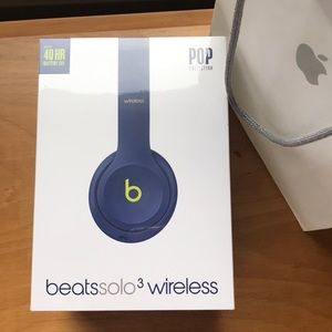 NEW Solo3 Wireless Pop Indigo beats by dr. dre